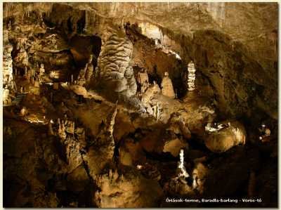 Óriások-terme a Baradla-barlang jósvafői szakaszán.